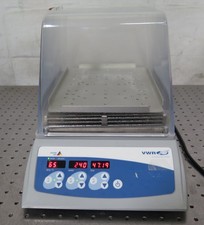 R200574 VWR Incubating Mini Shaker (cat.no. 10027-124)