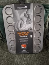 Materclass Macaroon/Whoopie Pie Pan BNWT Heavy Duty 24 Hole Non Stick