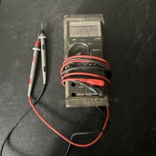 Fluke 77 Multimeter Grey With 39 Long Red/Black Leads With Protective Case