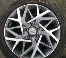 Hyundai Kona Alloy Wheel R18 52910CM300 Rim 7.5J x 18 ET50 Silver Grey B30-3