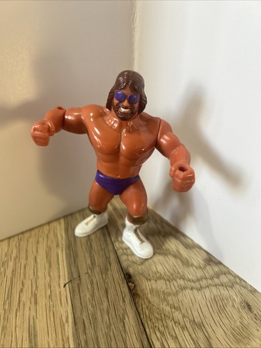 WWF WWE HASBRO MACHO MAN (KING TRUNKS) SERIES 3 FI...