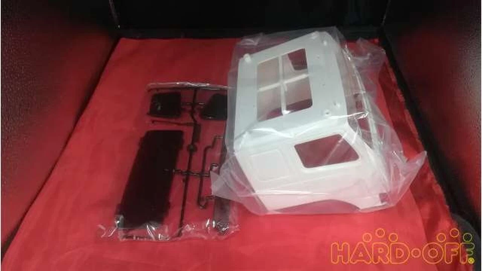 Tamiya 56312 1/14 EP RC Tractor Truck Kit Volvo FH12 Globetrotter 420 4X2 New - Image 4 of 4