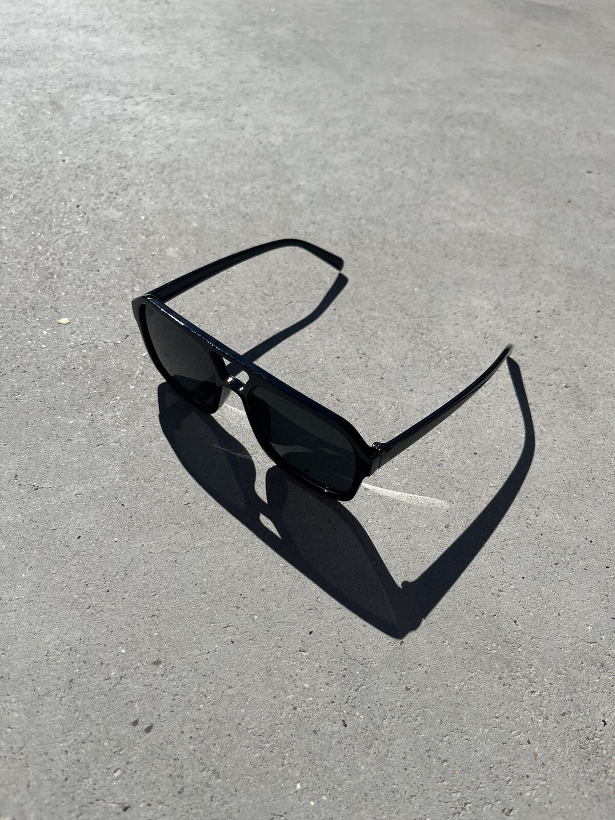 Black Aviator Sunglasses Sleek Stylish Lightweight Y2K 90s Streetwear-image