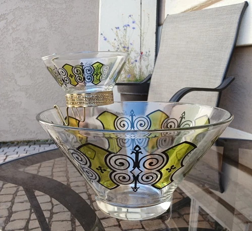 Vintage MCM Espana Anchor Hocking Glass Chip And Dip Bowl Set With Original Box