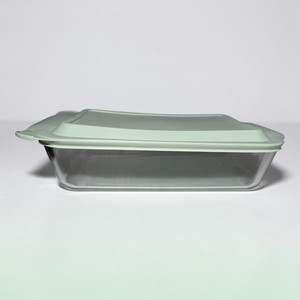 Pyrex 233-D 5Qt Glass Baking Dish With Sage Green Lid