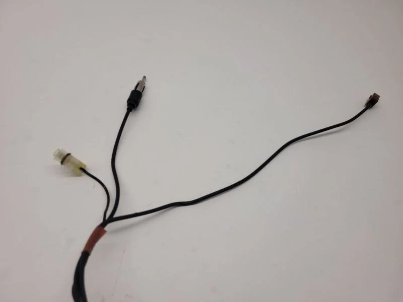 2007-2012 NISSAN SENTRA ROOF MOUNTED ANTENNA - Image 4 of 4