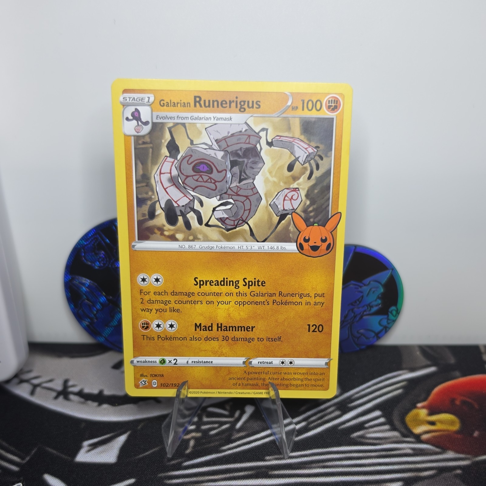 POKEMON Galarian Runerigus 102/192 Trick Or Trade 2023 Stamped NM