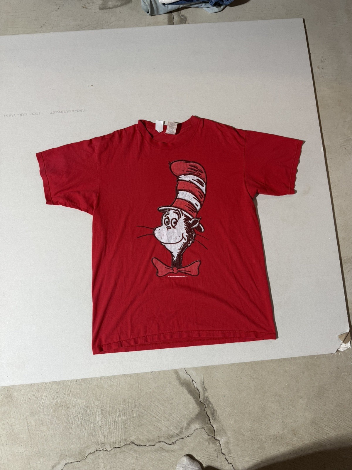 Vintage 1997 Dr. Seuss Wear Cat In The Hat T Shirt Red Made In USA Adult Size XL