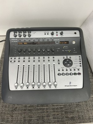 DigiDesign Digi 002 Digital Recording Audio Interface Console