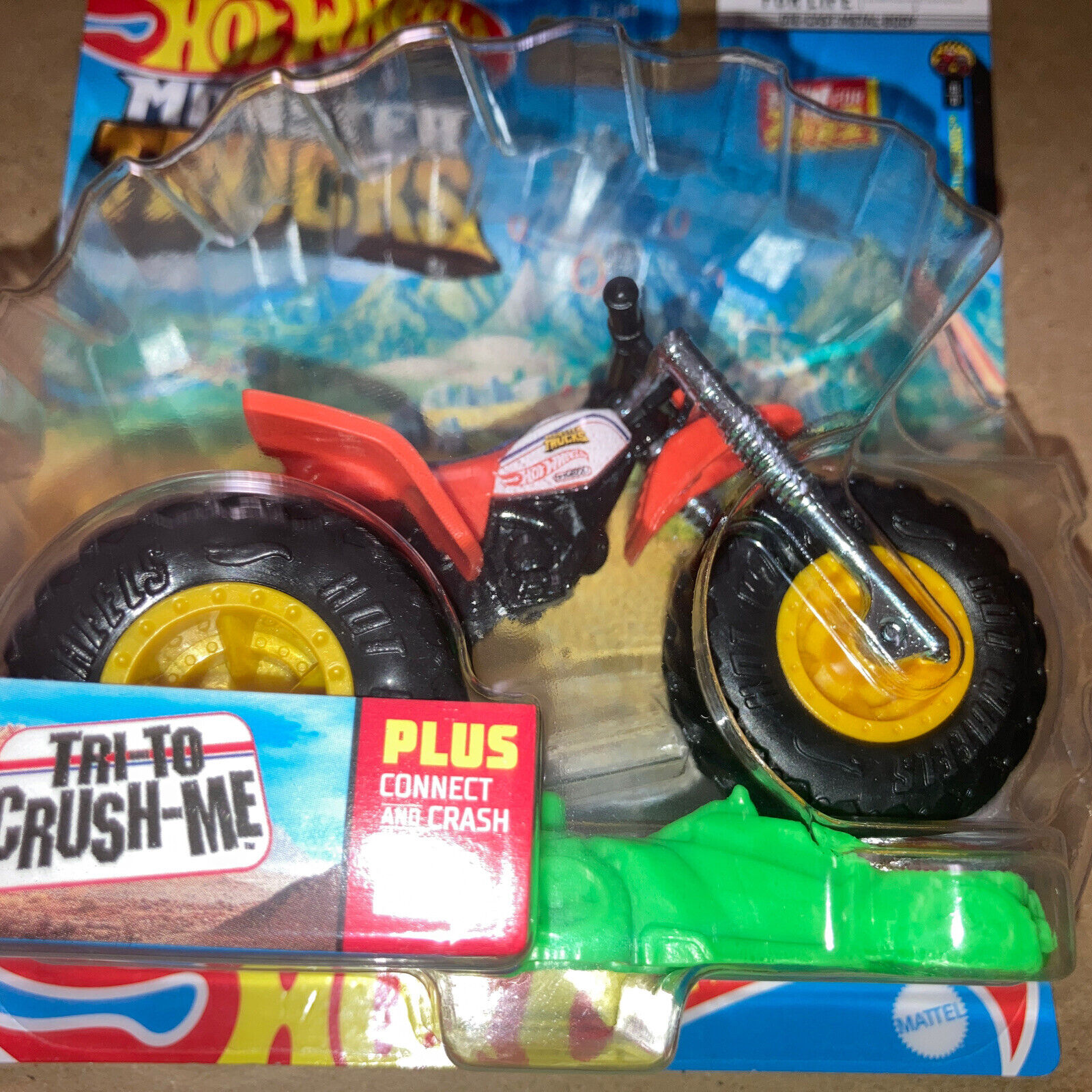 Carrinhos Hot Wheels Monster Trucks. Tri-To Crush-Me - Maringá