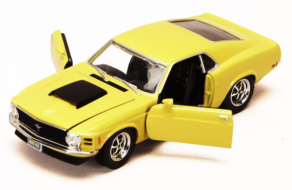 1970 Ford Mustang Boss 429 Yellow Motormax 73303 1/24 Scale