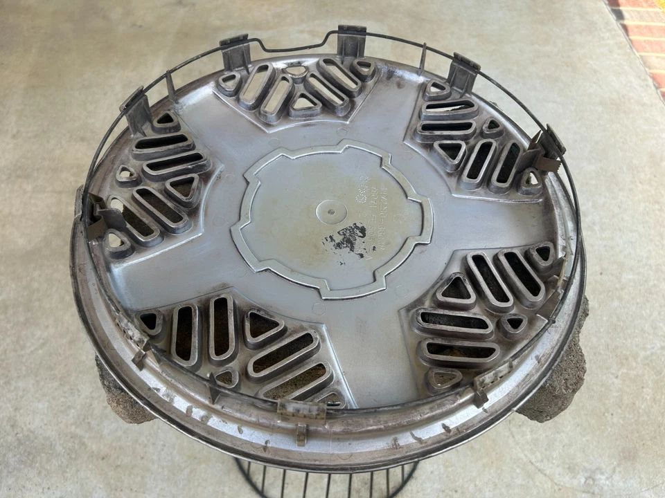 (1) DODGE SPIRIT 14" OEM WHEEL COVER HUB CAP 1991-1992 4472280-66008 78071 - Изображение 4 из 4