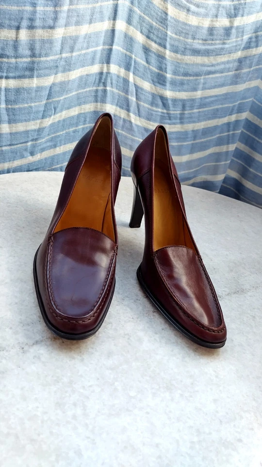 Hermosos zapatos vintage de cuero marrón/bordo para mujer de Bally, talla 39/8,5 Foto 2 de 4