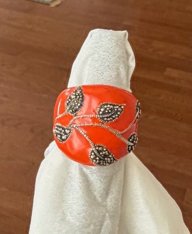 DALLAS PRINCE 925 STERLING SILVER MARCASITE & ORANGE RED ENAMEL RING, SIZE 5.75