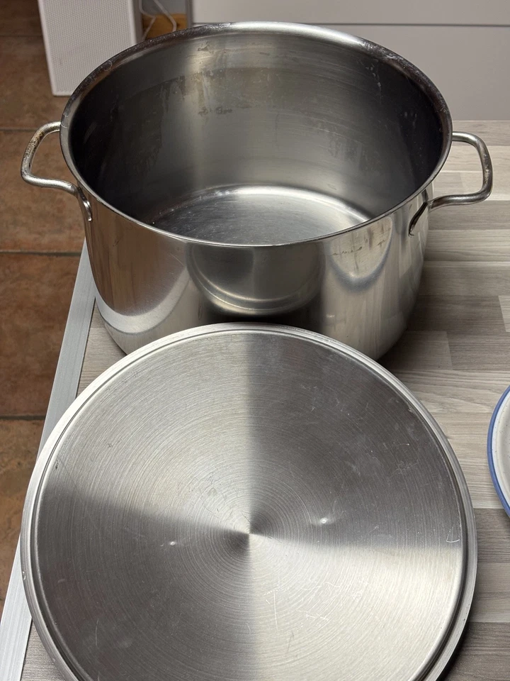 WMF Hotel Topf Durchmesser 28 cm mit Deckel Edelstahl - Bild 3 von 3