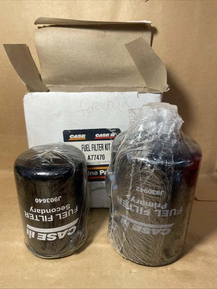 New Genuine OEM Case Fuel Filter Kit A77470, J925274 and J903640 - Image 3 of 4
