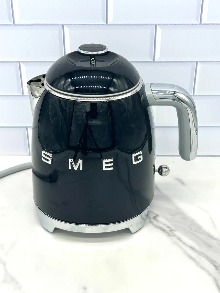SMEG 電気ケトル ブラック SMEGケトル｜ トーヨーキッチンスタイル公式