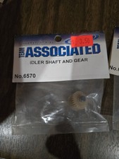 Team Associated 6570 Idler Shaft and Gear ASC6570 New Old Stock