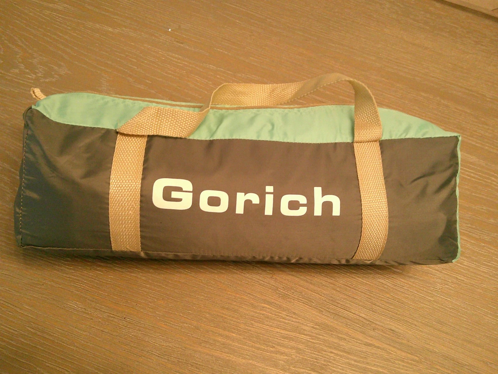 Gorich Beach Tent, 3/4/6/8/10 Person, UPF 50+ UV Protection, Turquoise/Gray W.11