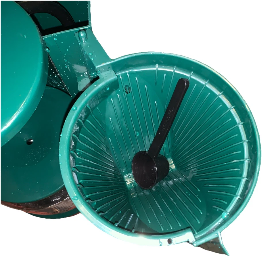 GEVALIA KAFFE Connaisseur Concepts Cafetera Verde 10 Tazas GM-610G Probada Foto 3 de 4