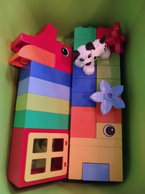 Retired 2009 LEGO Duplo 5416-2 Brick Box-Green tub with lid & Dalmatian-complete