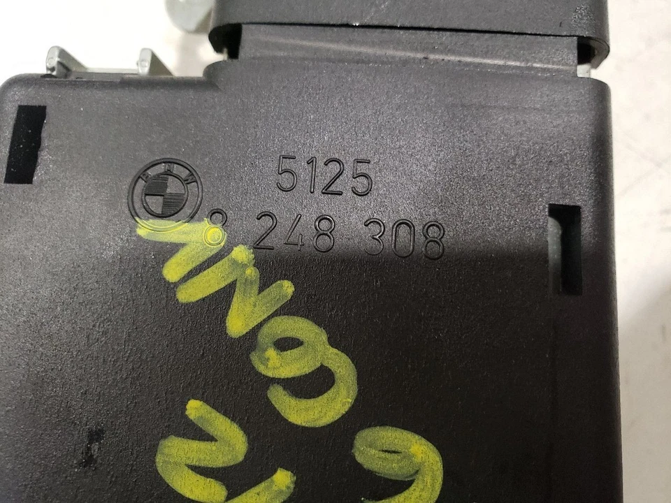 Motor superior convertible - BMW 330CI E46 LCI 2004 - 01-06 OEM 8248308 Foto 2 de 4