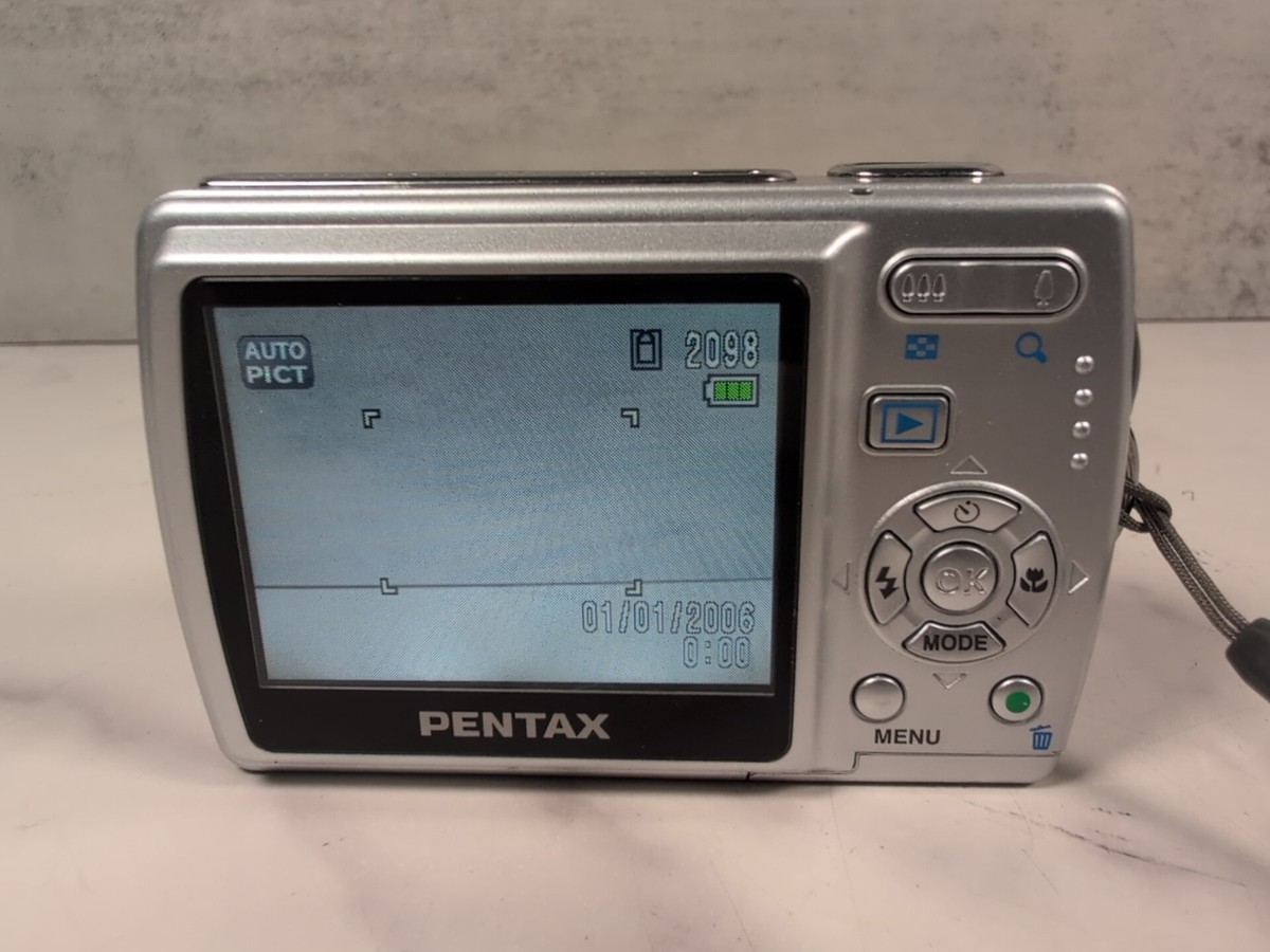 Pentax Optio M20 7.0MP Digital Point & Shoot Camera Silver w/ 4GB 