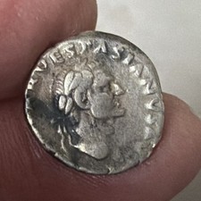 Moneda de plata 2,67 Denario plata Vespasiano con hijos Tito y Dom 69-79 dC LA141z