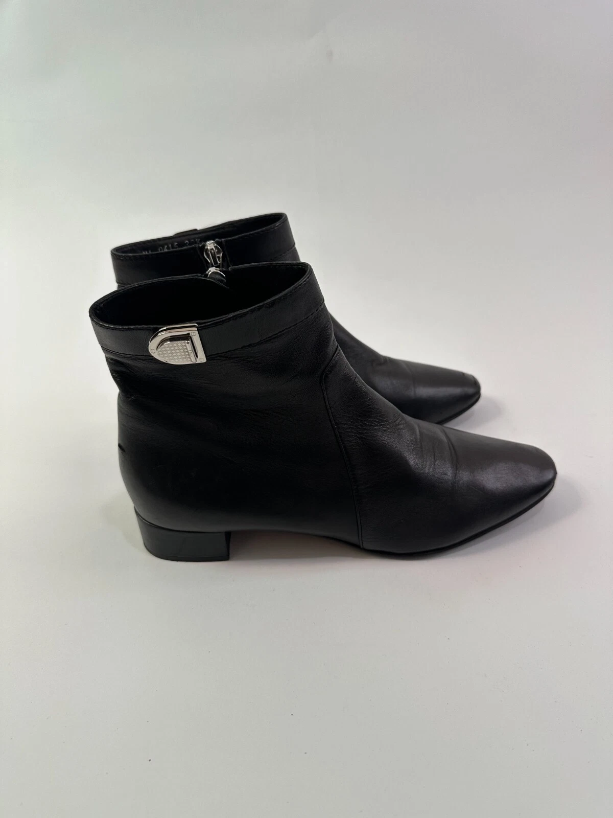 Bottines Dior cuir noir zippées pointure 39,5 EU