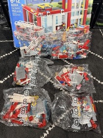 LEGO City - 60004 - Fire Station - 753 Pieces