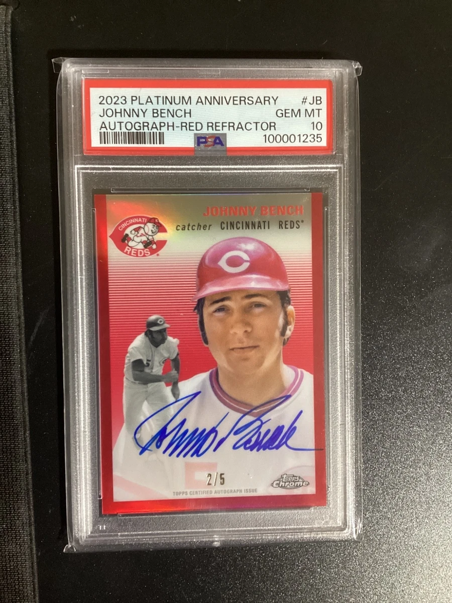 Topps Johnny Bench Autographed Baseball Sports Trading Cards