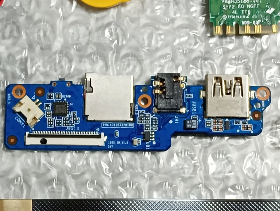 scheda madre Lenovo IdeaPad 120S-14IAP (81A5) usata - Immagine 4 di 4