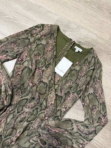 New with tags Love fire Snake dress Bubble sleeves Size XS - Picture 5 of 5