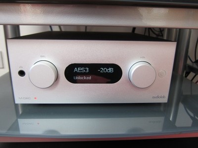 AUDIOLAB M-DAC+   excellent   with remote and original packaging