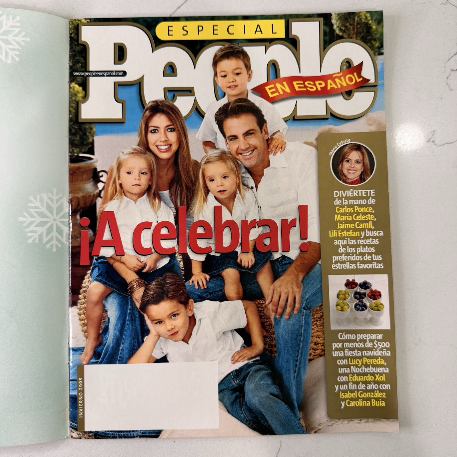 People en español especial invierno 2005 con carlos ponce ¡a celebrar! Magazine