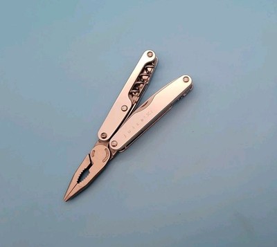 Leatherman JUICE SC2 Multi-Tool - Dated 2002 - Silver - Pliers, Corkscrew