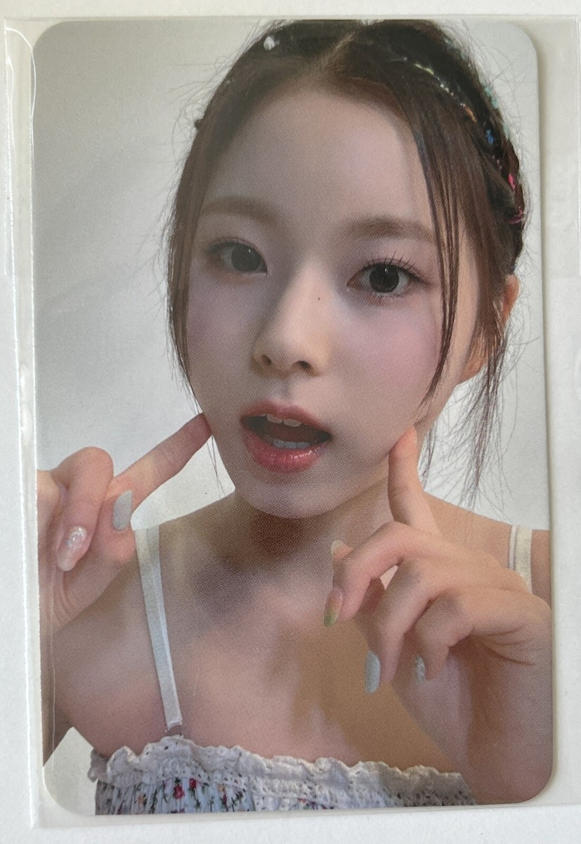 NMIXX - ENTWURF Single Album Pre-Order Benefit Official PHOTOCARD
