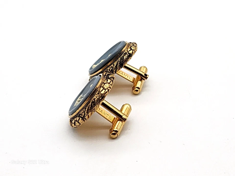 ¡Gemelos de joyería vintage marcados Dante el beso diosa desnuda camafeo azul incolay! Foto 3 de 4