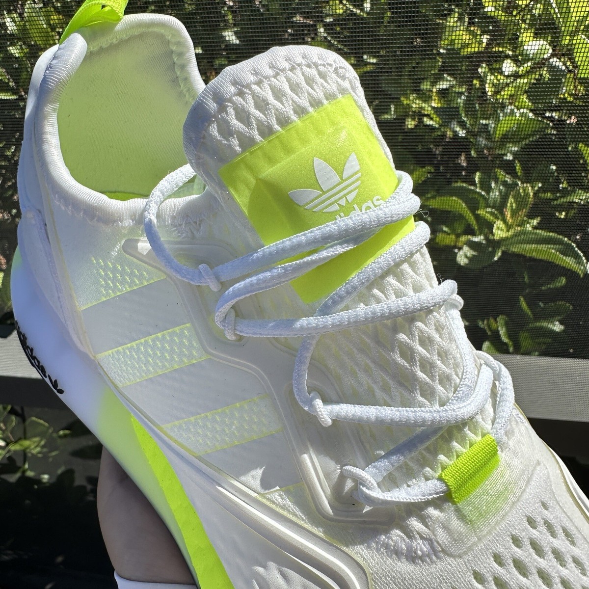 靴 Jasmin6 Adidas ZX 2K Boost White Solar Yellow Men's Athletic Shoes FW0480