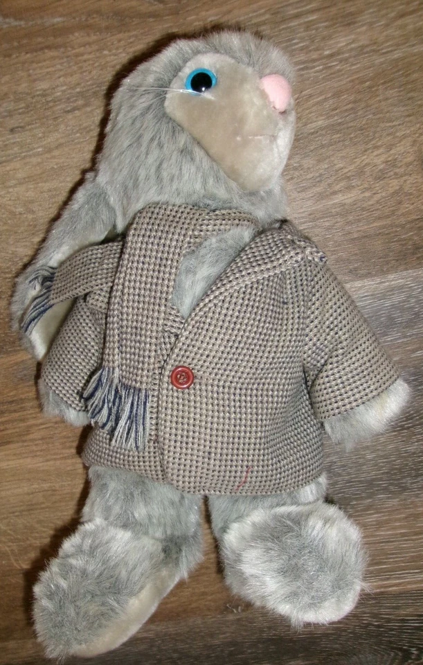Peluche de colección '83 North American Bear Co. HARES USADO EN EXCELENTE ESTADO para niños y niñas conejitos, 13", vestido Foto 2 de 4