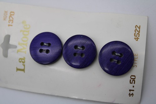 Vintage La Mode Round Shank Buttons on Card DIY Sewing Crafts - Buyer's CHOICE - Picture 88 of 187