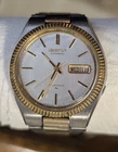 Vintage Seiko 7009‑8139 Men’s Automatic Wristwatch–Two‑Tone–17 Jewels–Day/Date