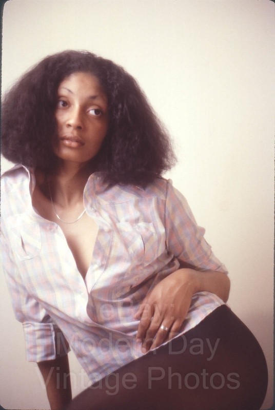 Original 35mm color slide of Nude Woman 1977 Art Model 20241005045