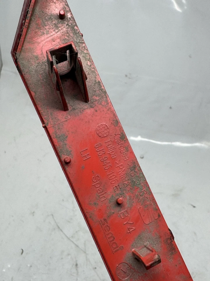 2010-2014 Seat Ibiza REAR BUMPER REFLECTOR RIGHT DRIVER SIDE 6J3945105E (48 - Image 4 of 4