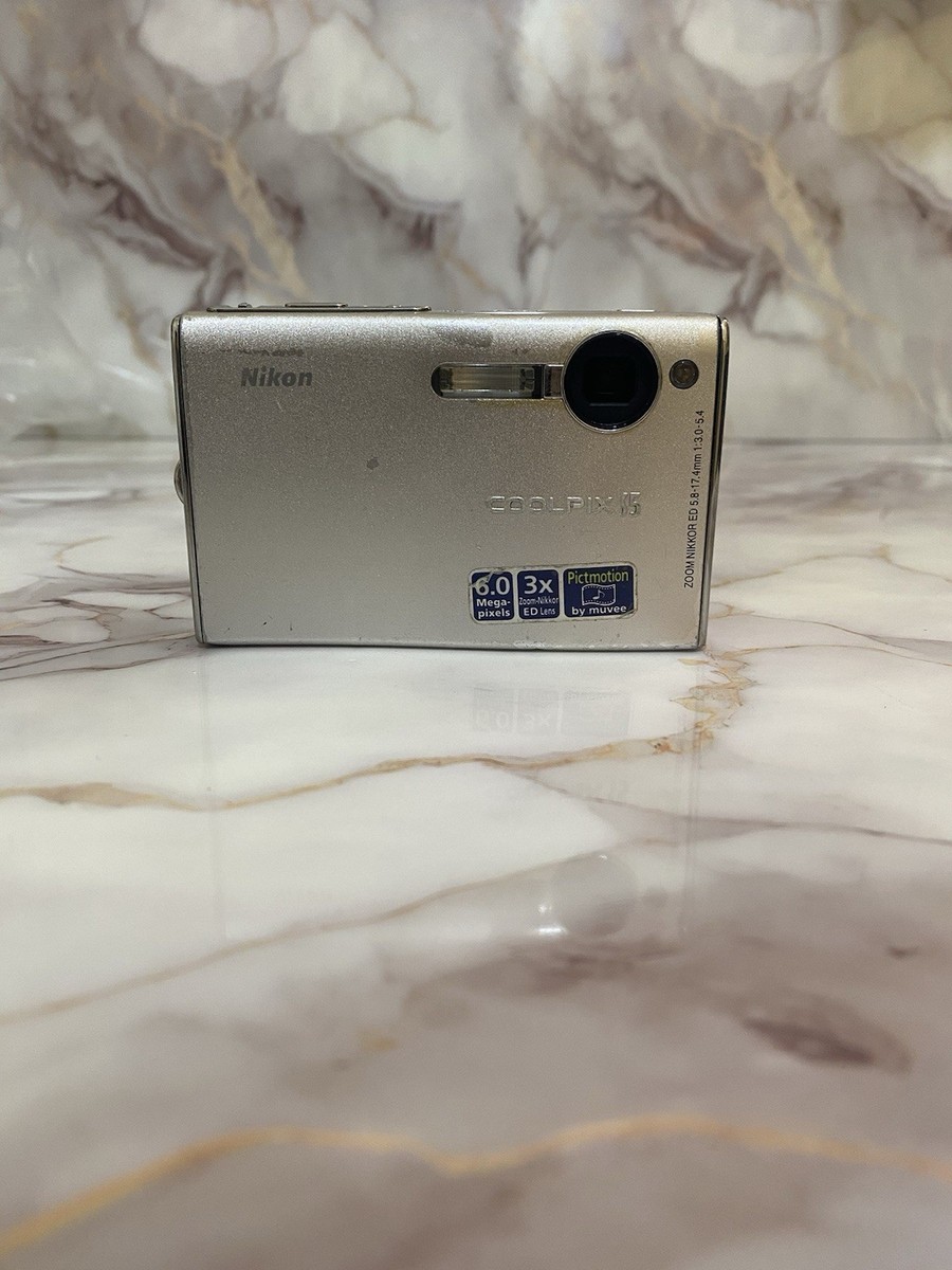 Nikon Coolpix S5 Silver 6.0MP 3x Zoom Compact Digital Camera From