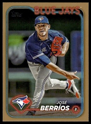 2024 Topps José Berríos #272 Gold Parallel #'d 1325/2024 Toronto Blue Jays