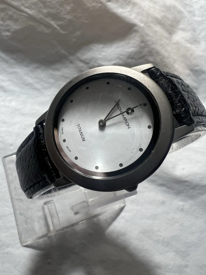 Reloj unisex JB Champion New York titanio, suizo, 35 mm, con resistencia, 24262 Foto 3 de 4