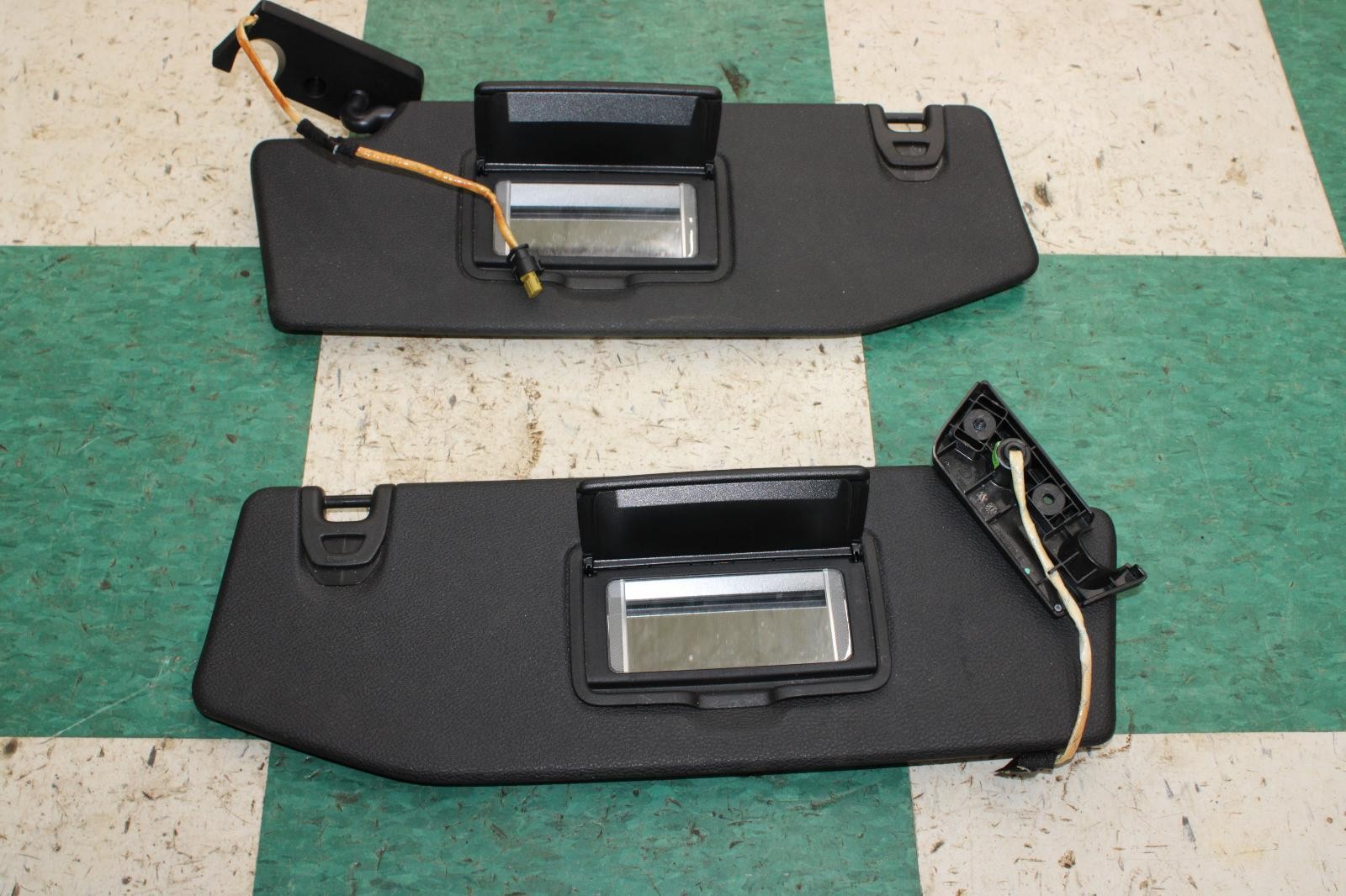 18-25 WRANGLER Black Pair 2x RH LH Sun Visor Garage Opener Unit OEM Factory OE thumbnail 9