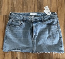 NWT ABERCROMBIE FITCH Mid Rise Curve Love Denim Mini Skirt Sz 30 NWT