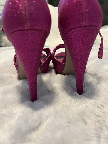 Glitter Shoes Size 8.5 - Picture 2 of 10